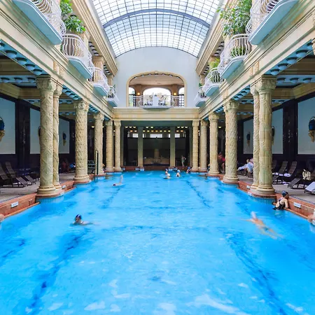 Museum Hotel Budapesta