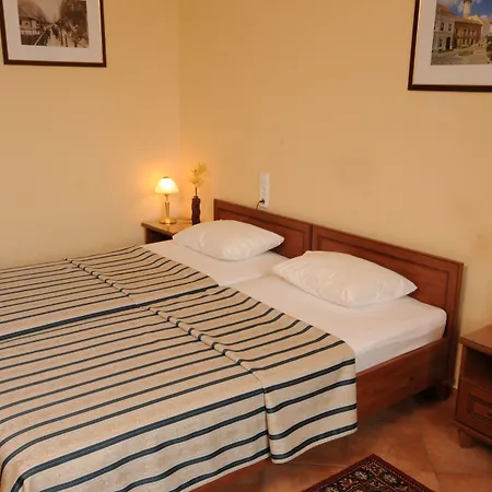 Hotel Museum Budapeszt