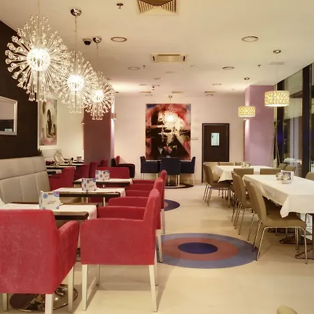 Museum Hotel 3*